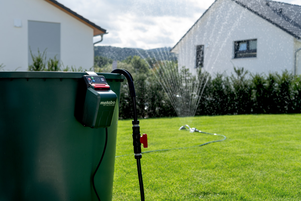 Akumulátorové ponorné čerpadlo METABO TPF 18 LTX 2200 (601729850)