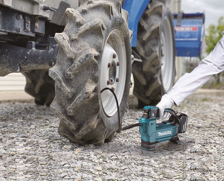 Akumulátorový kompresor Makita DMP181Z Li-ion LXT 18V, bez batérie