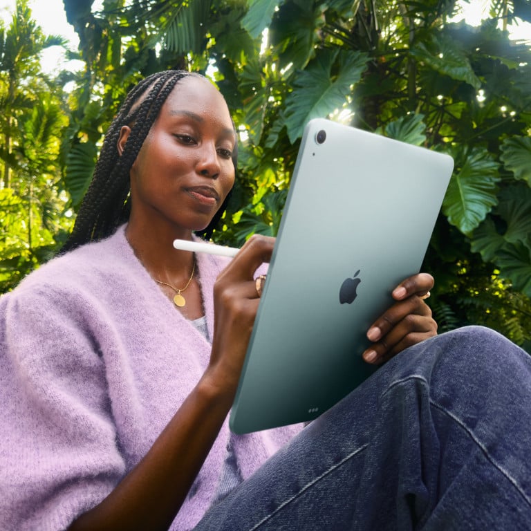 Apple iPad Air M4 13" Wi-Fi 128 GB, modrý