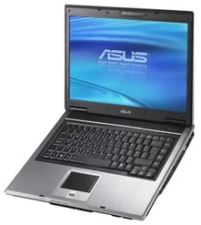 ASUS F3E-AP367E 15.4''/T8300/320GB/2GB/WLAN/BT/ ViB