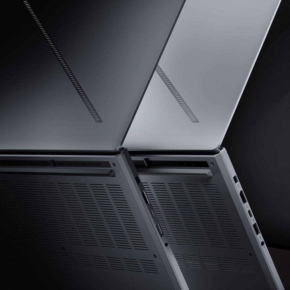 ASUS ROG Zephyrus G16 GU605CR-NEBULA168X Eclipse Gray kovový