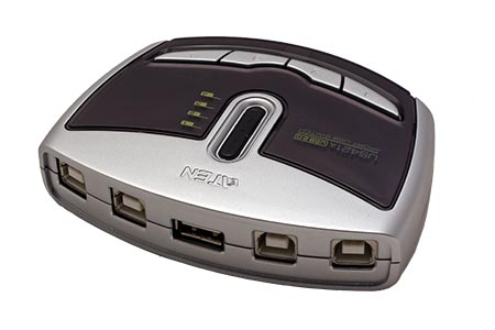 ATEN elektronický přepínač US421A