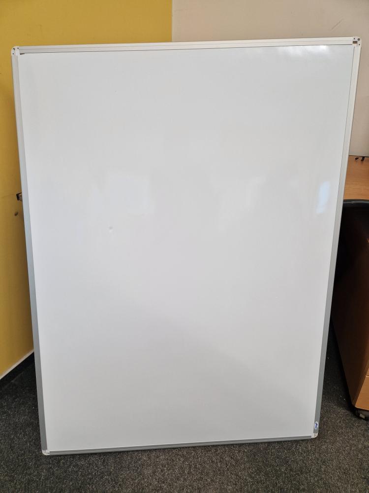 Aveli magnetická tabule 120x90 cm, hliníkový rám