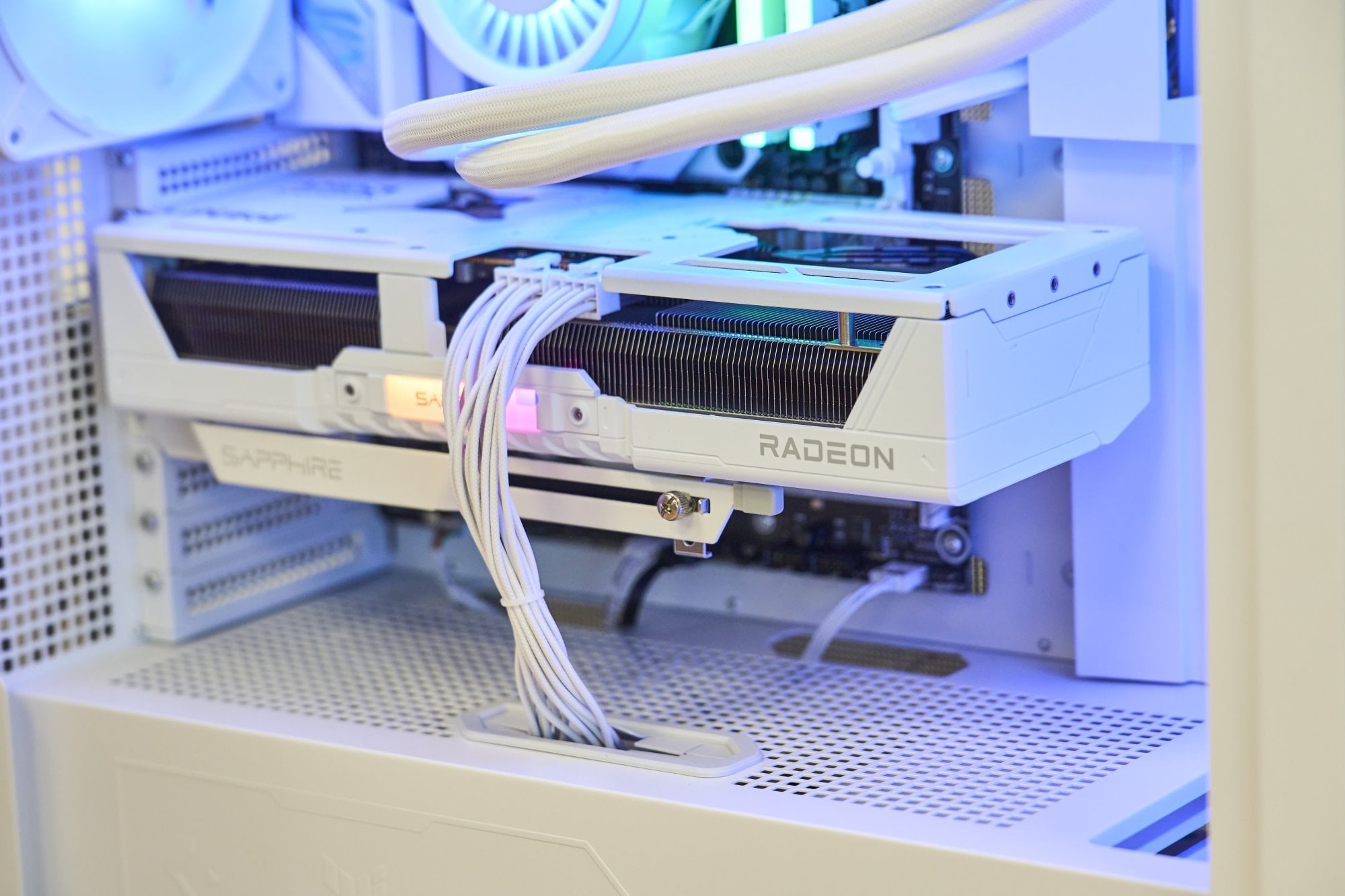 BARBONE GAME RX9070XT by GreenT