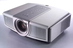 BenQ DLP Projektor PE8720/1000 ANSI Lum/10.000:1