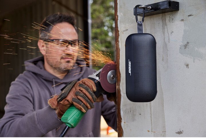 BOSE Soundlink Flex, černý