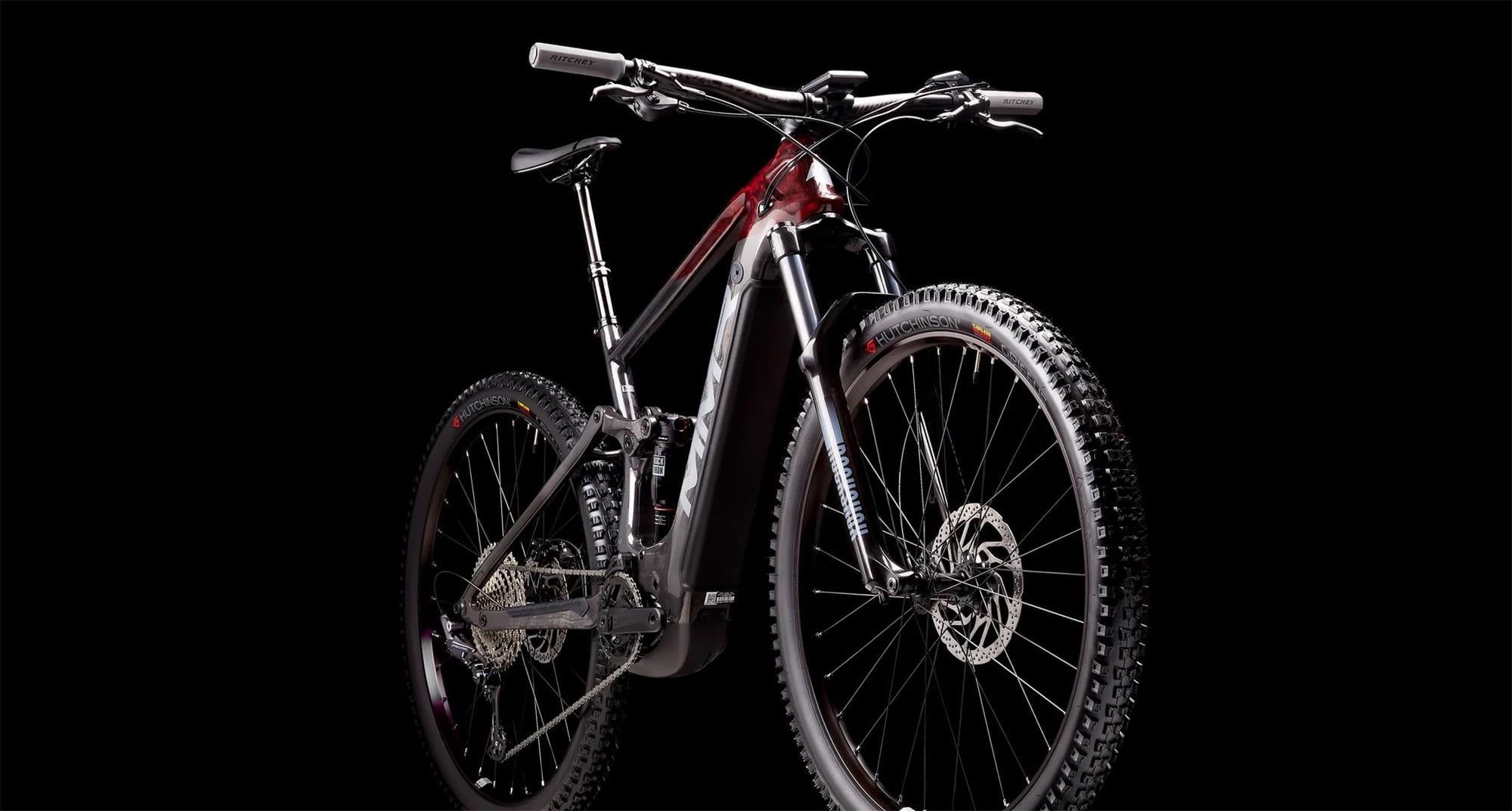 Celoodpružené elektrokolo MMR X-BOLT 140 70 - Liquid Red N Black - vel.L / 2024