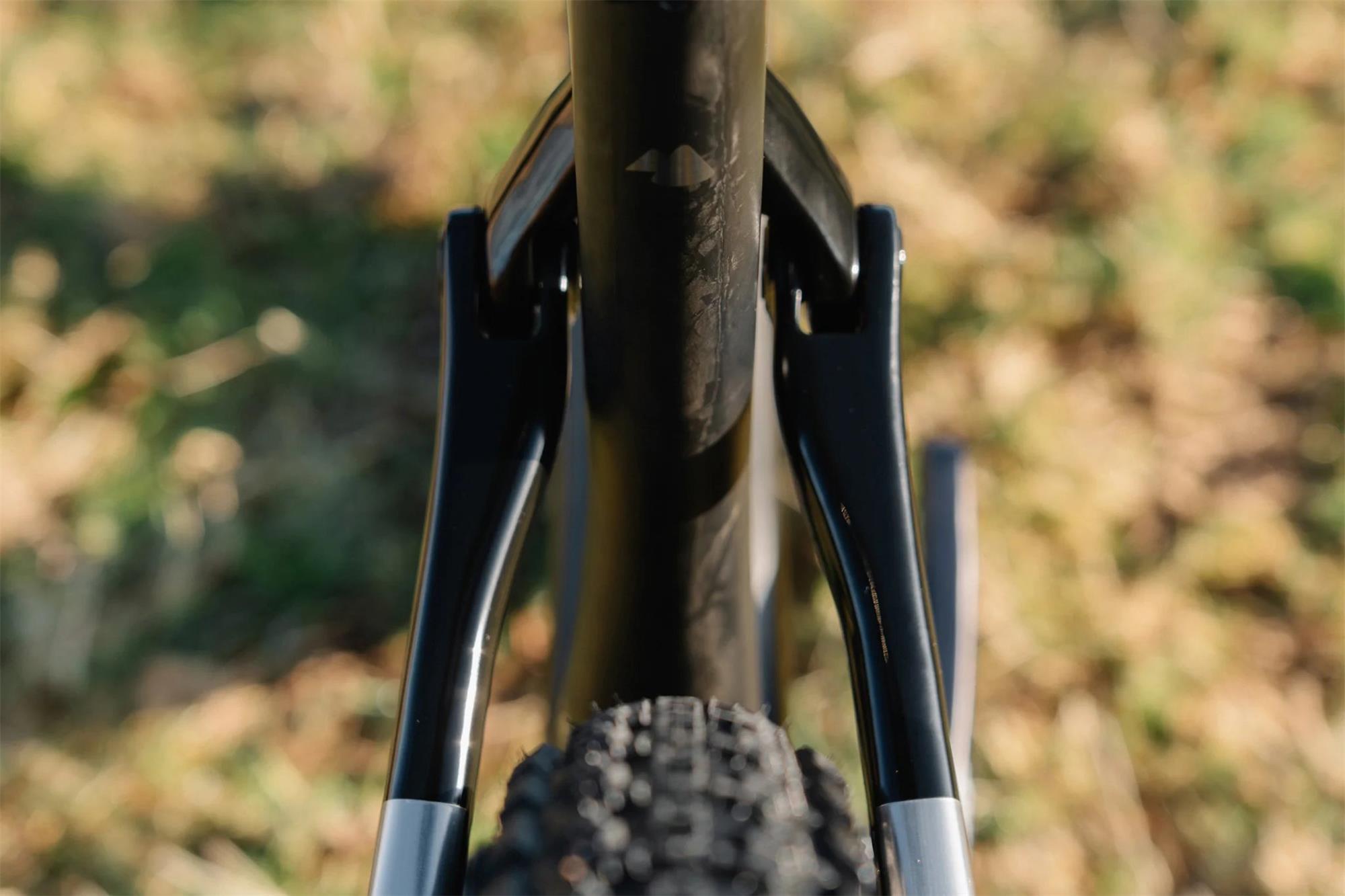 Celoodpružený bicykel MMR KENTA 10 - Carbon N Chrome - veľkosť S / 2024