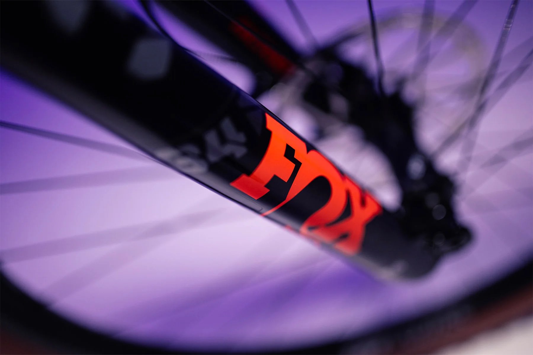 Celoodpružený elektrobicykel MMR KAIZEN 00 - Graphite N Black - veľkosť L / 2024