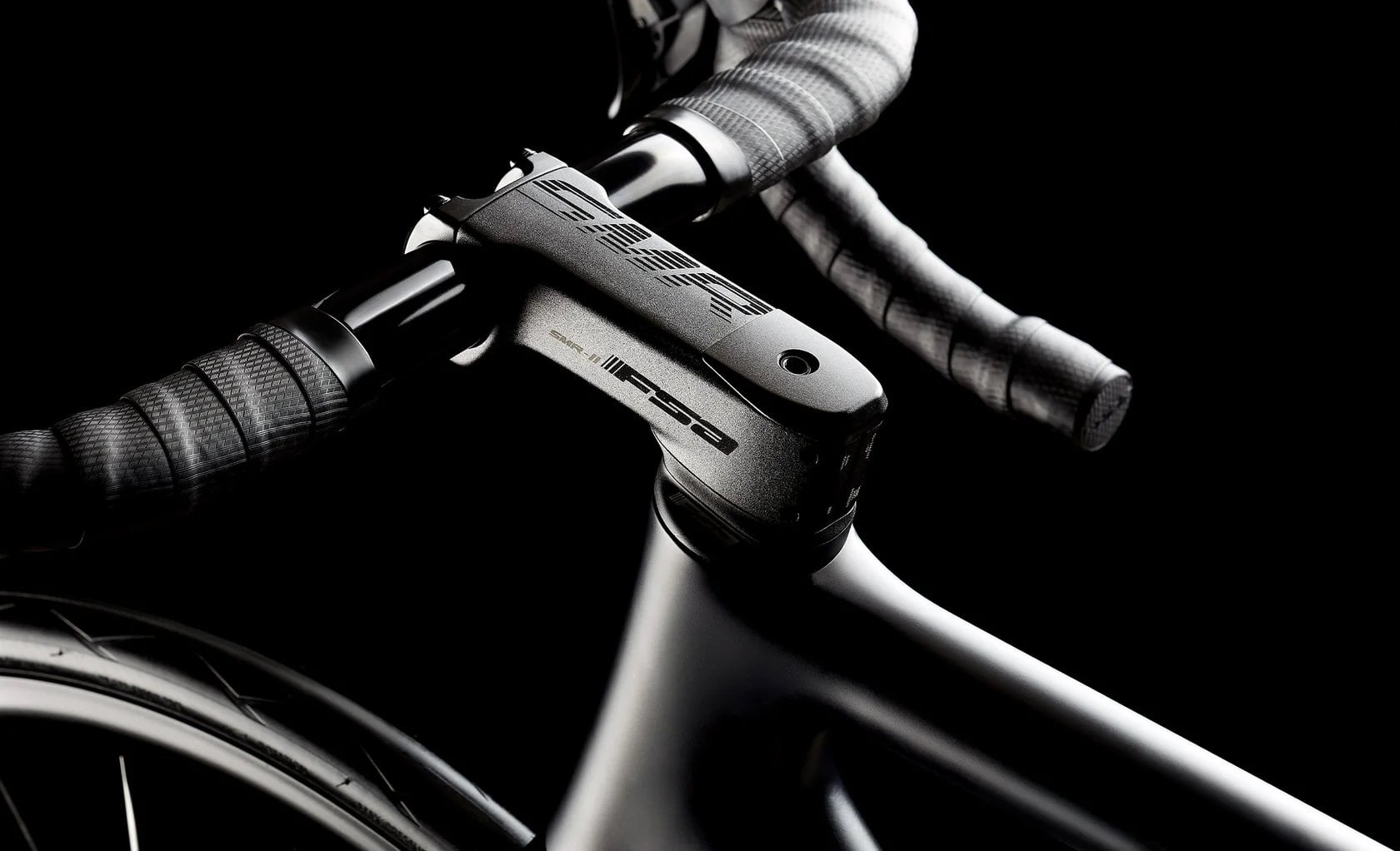 Cestný bicykel MMR Adrenaline 30 - Carbon - veľkosť XL 25/2026