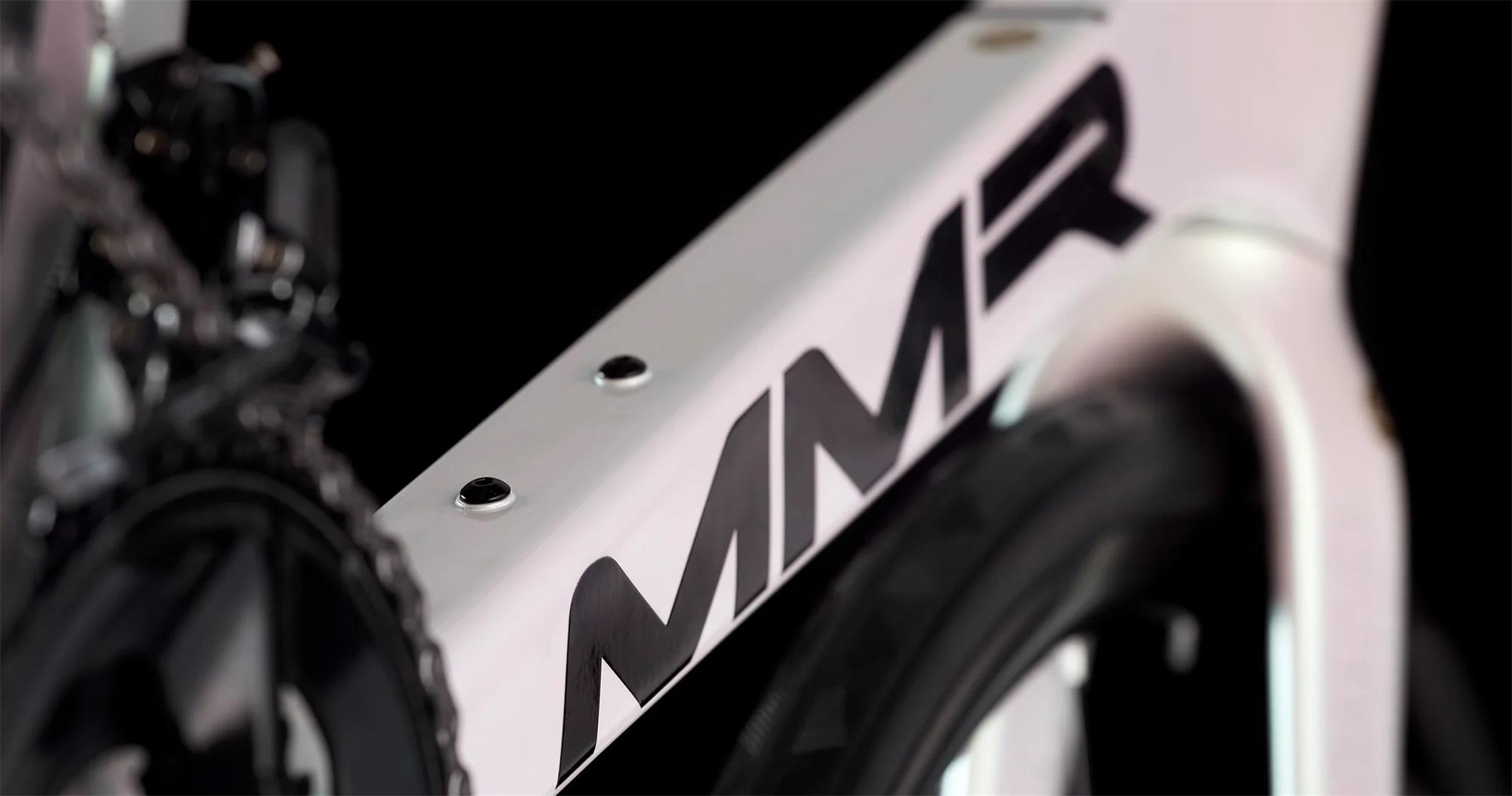 Cestný bicykel MMR ADRENALINE 50 - Pearlwhite N Black - veľkosť XL / 2024