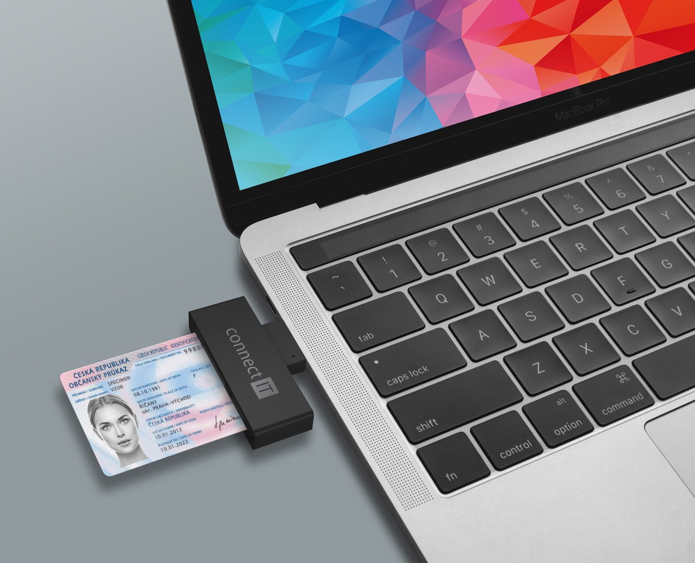 Connect IT USB čítačka eID a čipových kariet, čierna