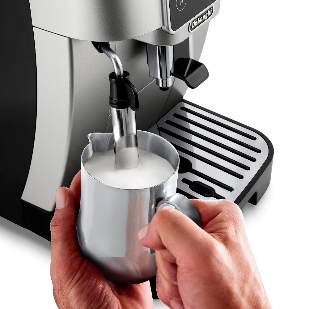 DeLonghi ECAM 220.31.SB
