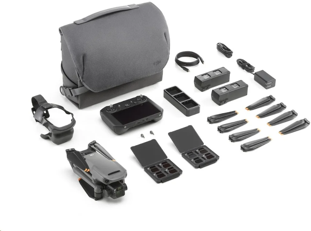 DJI Mavic 3 Cine Premium Combo