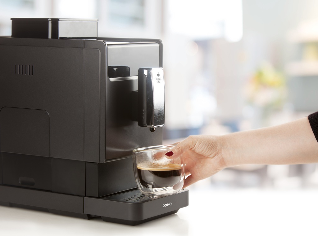 DOMO DO718K Automatické espresso
