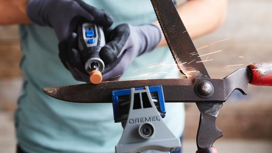 Dremel 8193 Brusné tělísko z oxidu hliníku 15,9 mm (26158193JA)