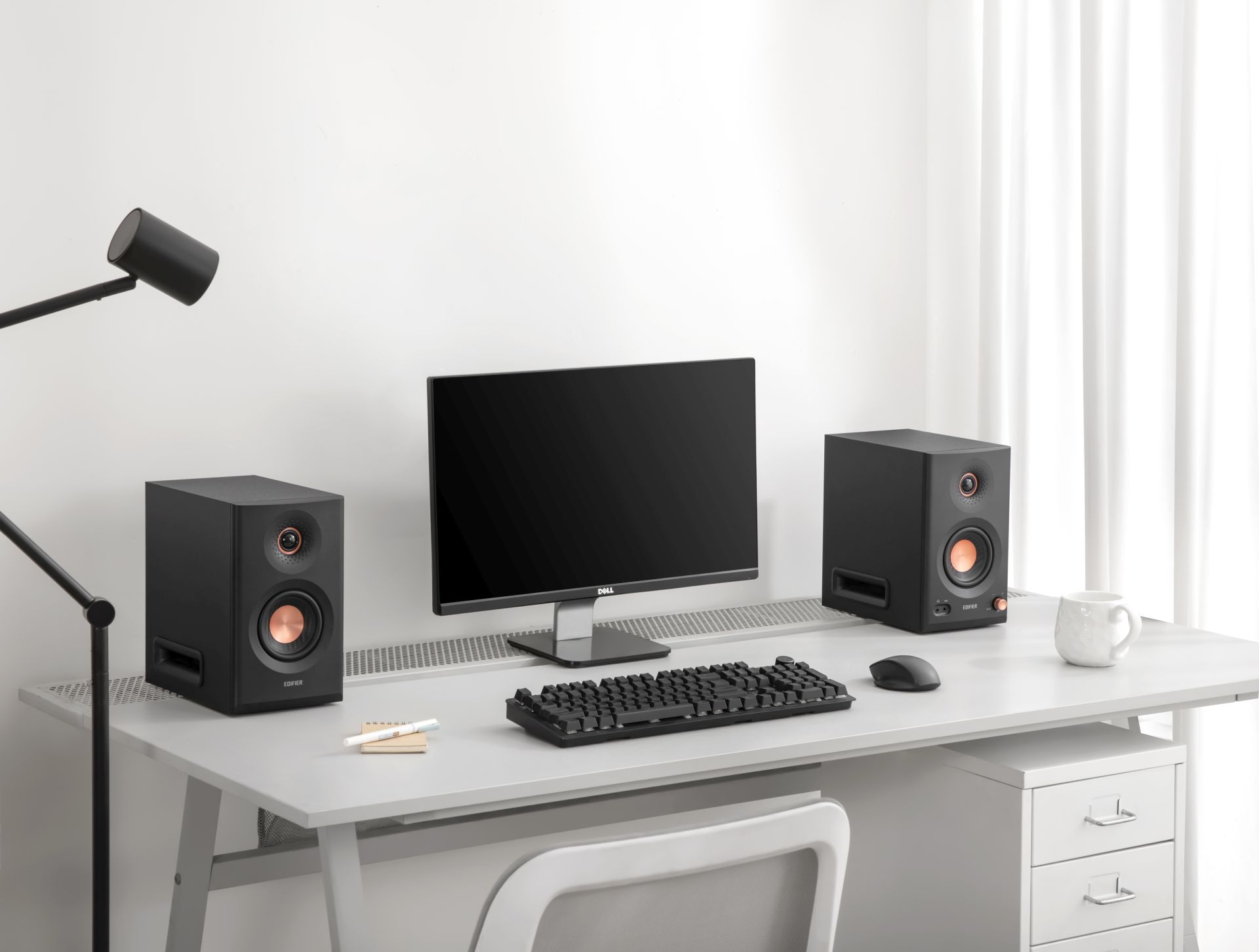 EDIFIER MR5 aktivní studiové reproduktory černé