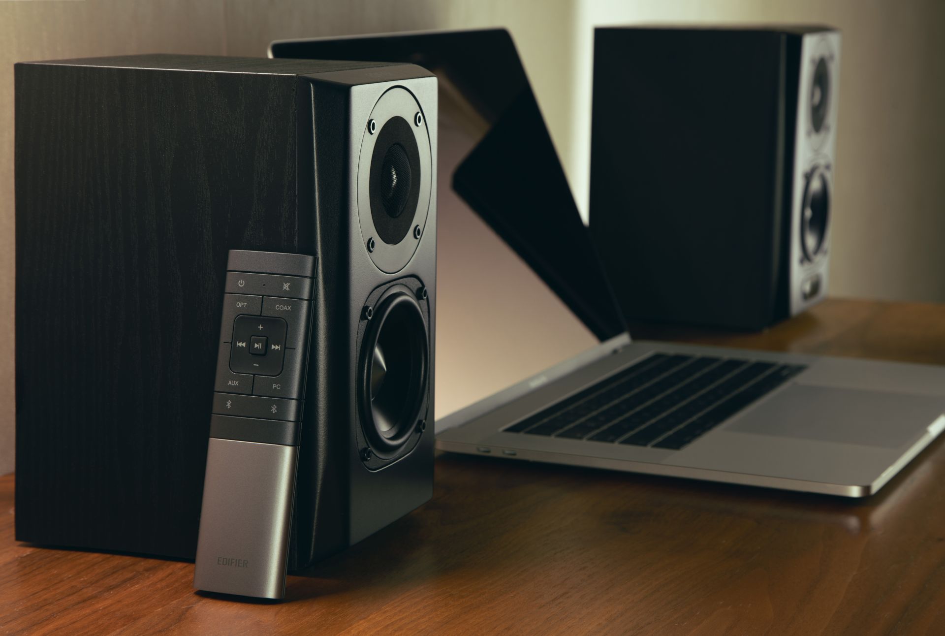 EDIFIER S351DB 2.1