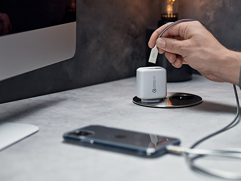 Epico METAL LIGHTNING CABLE 1,2 m (2019) - vesmírne sivá