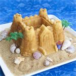 Forma na tortu Nordic Ware Castle, modrá, 2,4 l