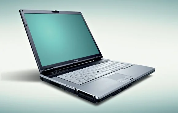 FSC Lifebook E8310 C2DT7300 15" SXGA+ 1GB 120GB DVDRW WL BT VB/XPP