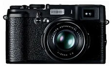 FUJIFILM kompakt FinePix X100B, 12MPix, 2,8" LCD, HD video, RAW