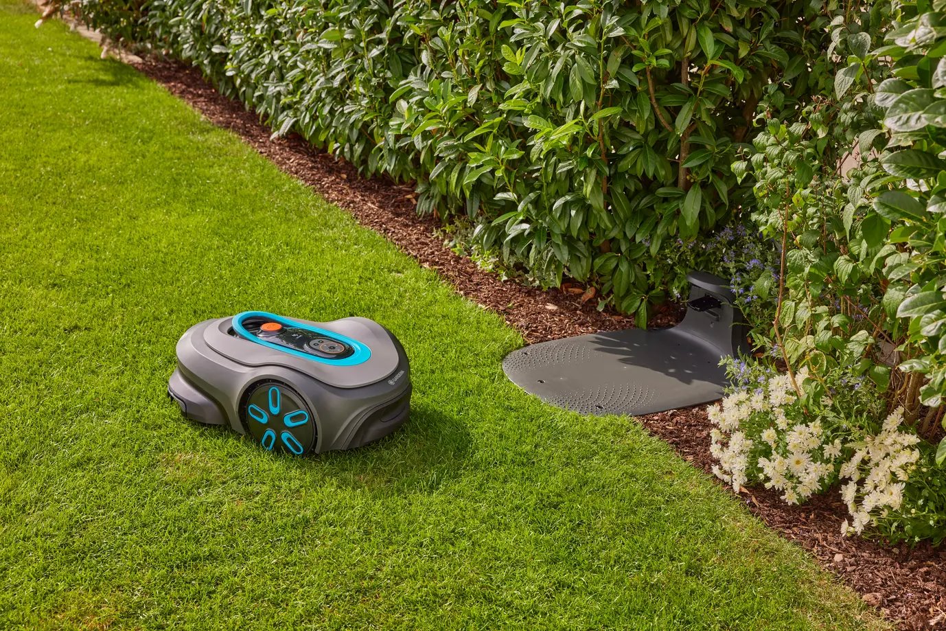 Gardena 19902-32 Robotická kosačka Smart SILENO Max 1200 m2