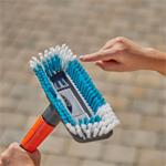 Gardena Cleansystem tvrdá umývacia kefa s rukoväťou - sada (18828-20)