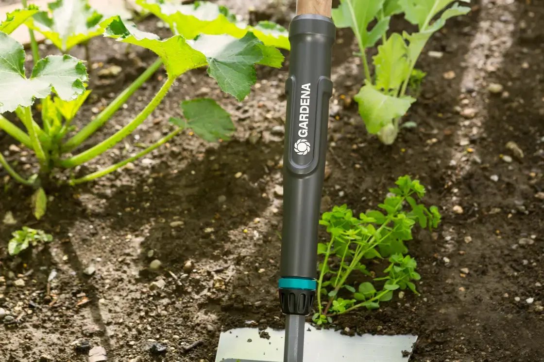 GARDENA PureLine Násada dřevěná 140 cm