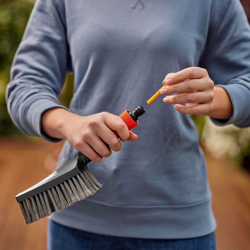 Gardena Ruční kartáč M měkký (18841-20)