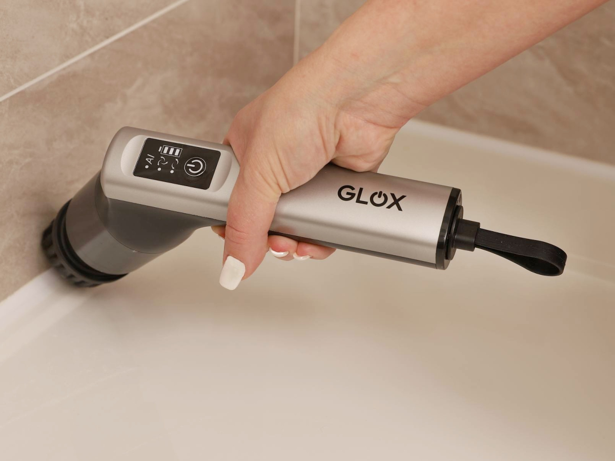 GLOX T3P - Elektrický čistící kartáč s tyčí