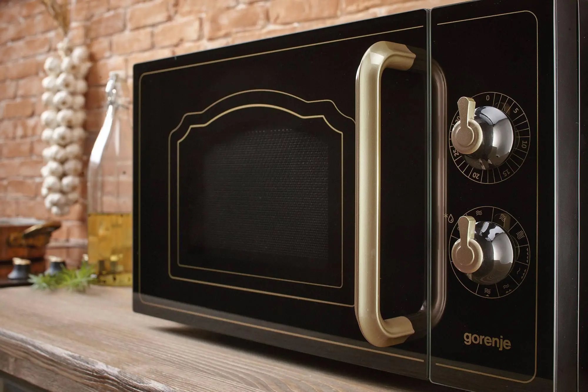 Gorenje MO4250CLB