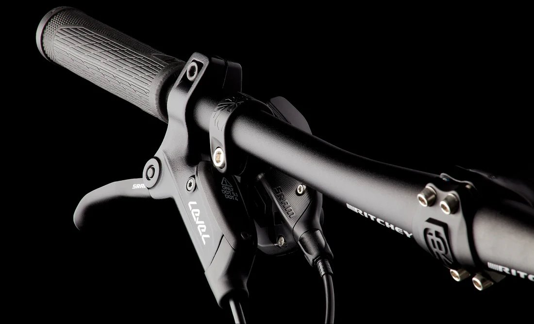 Horský bicykel MMR RAKISH 30 - Light Grey N Black - veľkosť XL 25/2026