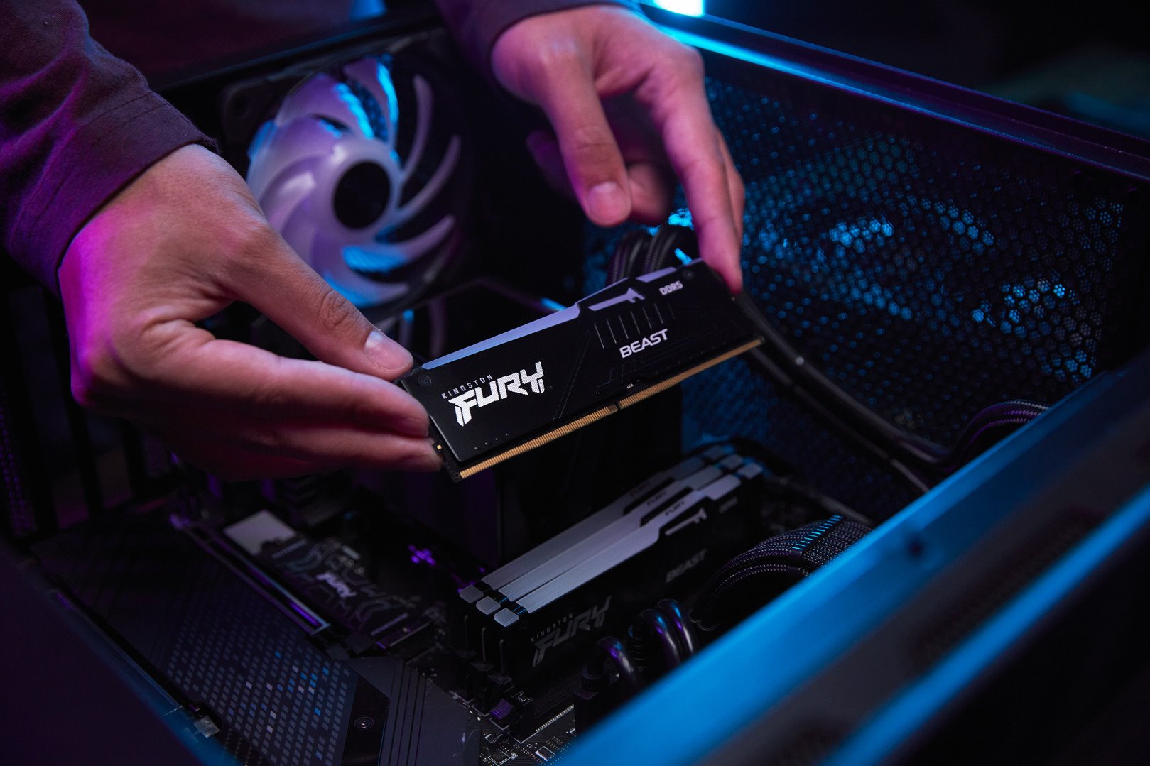 Kingston Fury Beast DIMM DDR5 32GB 4800MHz RGB