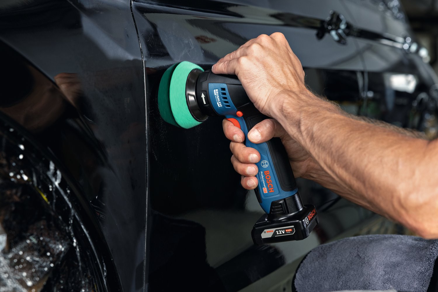 Leštička Bosch AKU bez akumulátora GPO 12V-77 (0.601.9L3.000)
