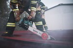MAKITA Akumulátorová záchranná reťazová píla Li-ion XGT 40 V, bez akumulátora Z