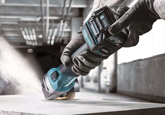 MAKITA GA005GM201 Aku úhlová bruska 125mm Li-ion XGT 40V/4,0Ah