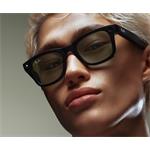 Meta Ray-Ban Wayfarer, Matte Black, Polarized Gradient Graphite