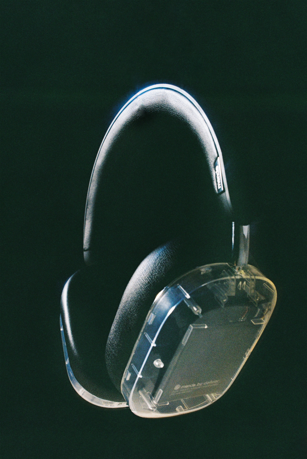 MONDO Over-Ear Headphones (Transparent)