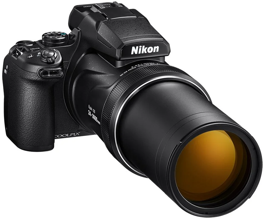 Nikon COOLPIX P1000 (VQA060EA)