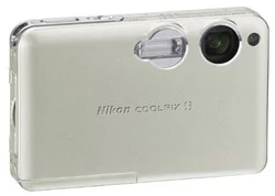 Nikon Coolpix S3 6 MP 3x Zoom silver