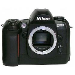 Nikon D100, 6.1 MP zrcadlovka