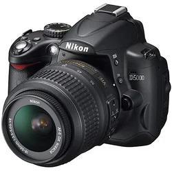 Nikon zrcadlovka D5000 + 18-55 II AF-S DX, 12.3 MPix