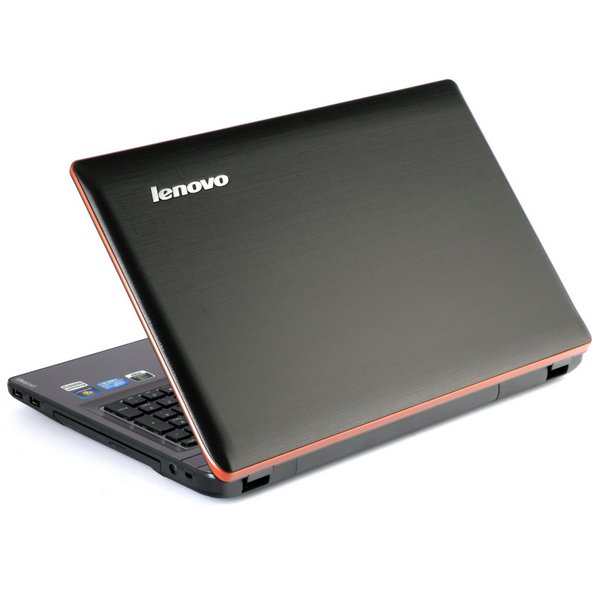 Notebook Lenovo ideapad Y570 15,6" Core i5-2450M,8GB,32GB SSD + 750GB,GF GT555M s 2GB, DVD±RW,WiFi,BT,CAM,W7HP-64bit