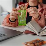 Nutrend DeNuts 40 g, mandle v horkej čokoláde