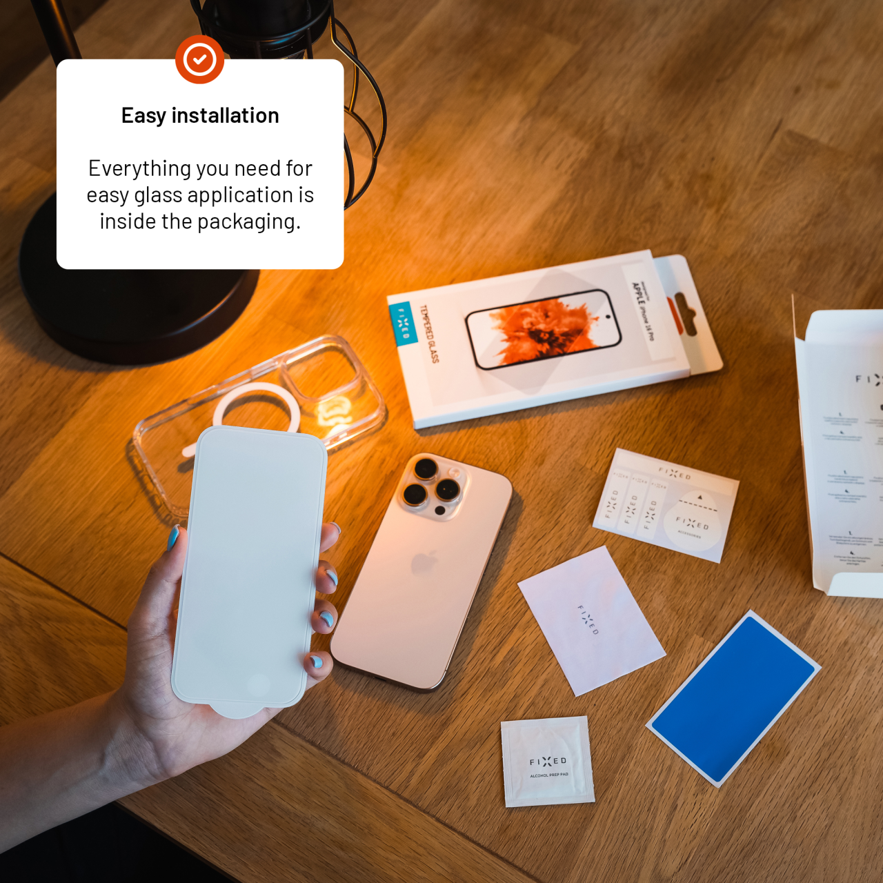 Ochranné tvrzené sklo FIXED pro Samsung Galaxy A36 5G/A56 5G, čiré