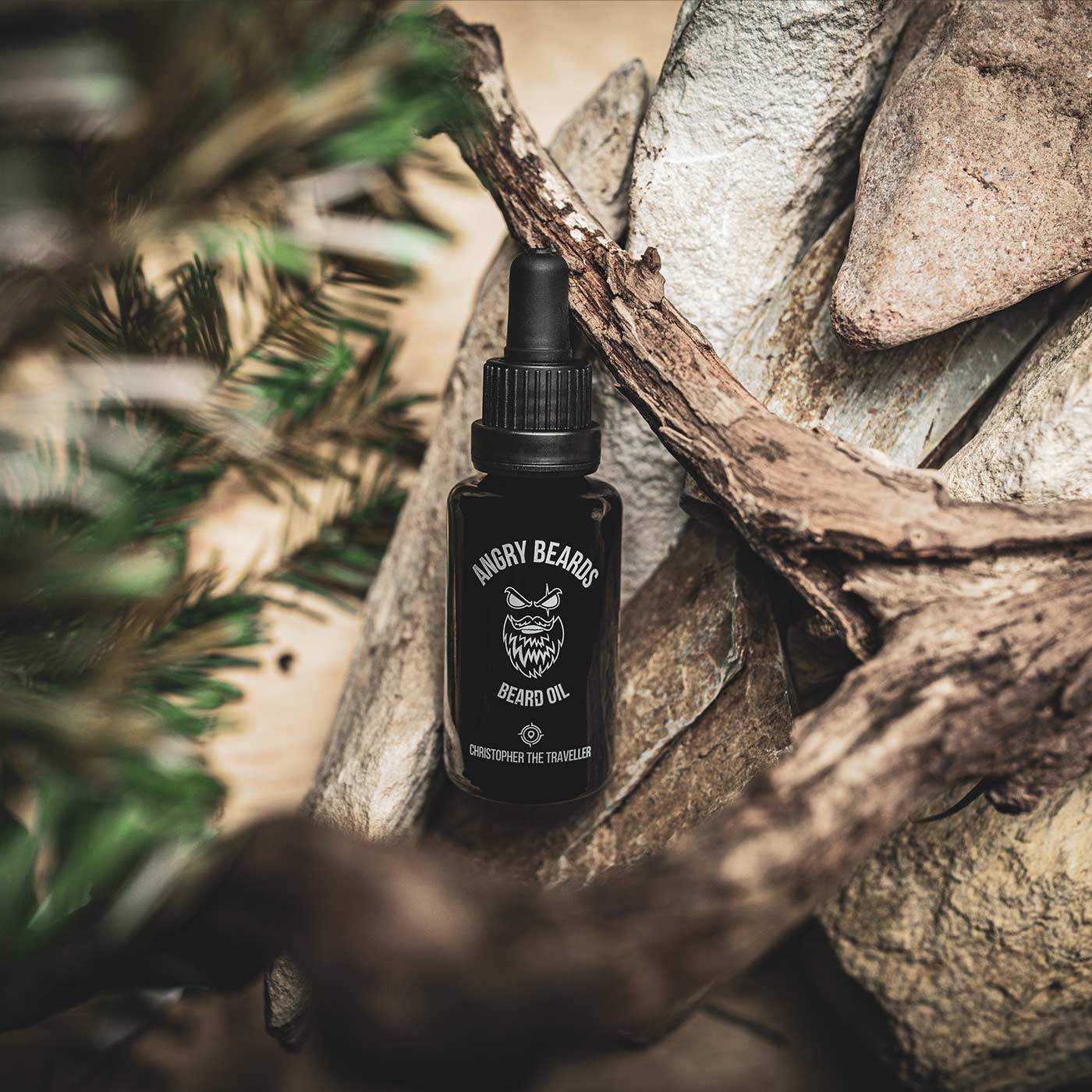 Olej na fúzy Angry Beards Christopher the Traveller 30 ml