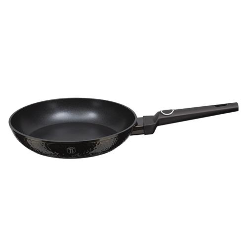 Panvica BerlingerHaus s titánovým povrchom Primal Gloss Collection, 28 cm