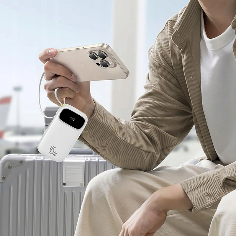 Powerbank Baseus EnerFill FC31 Qpow 3 20000mAh, 45W, s káblom USB-C a Lightning, biela