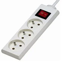 Predlžovací kábel Konnoc DX-3FS s vypínačom, 3 zásuvky, 1,5 m